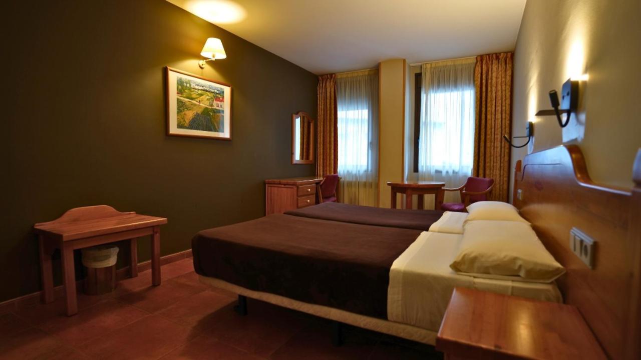 Apartaments Sant Moritz Arinsal Exterior photo