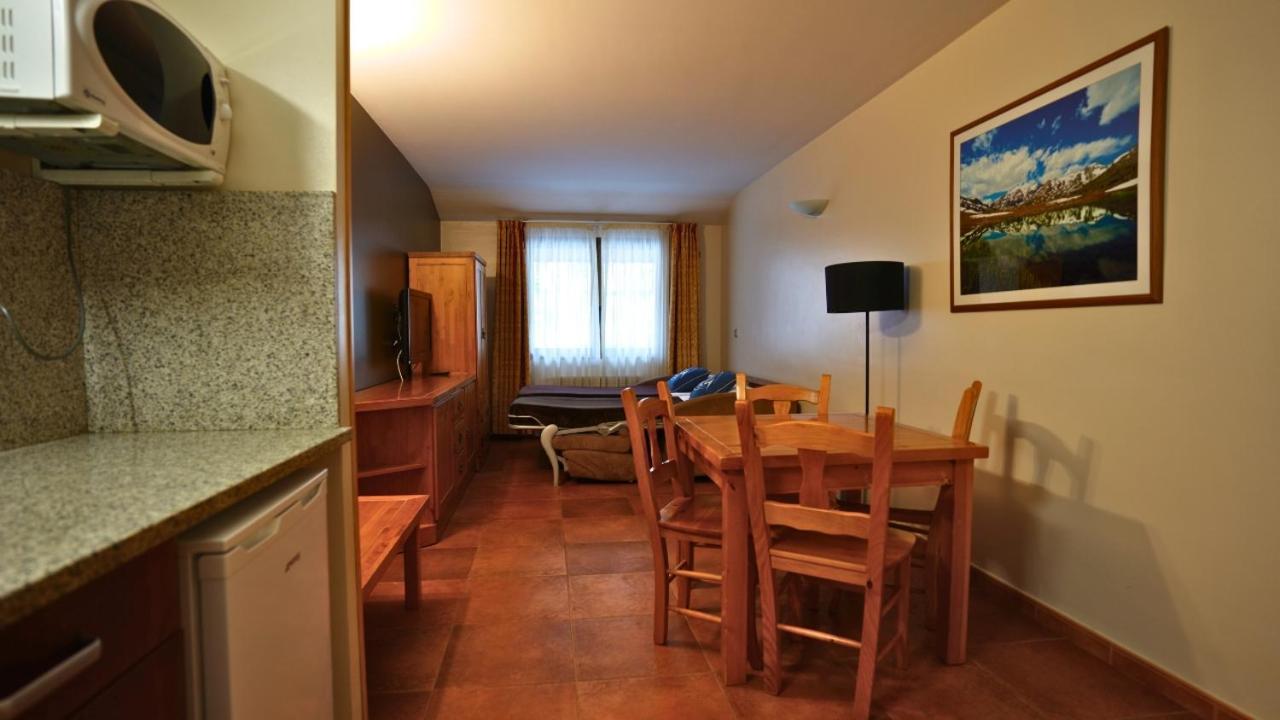 Apartaments Sant Moritz Arinsal Exterior photo