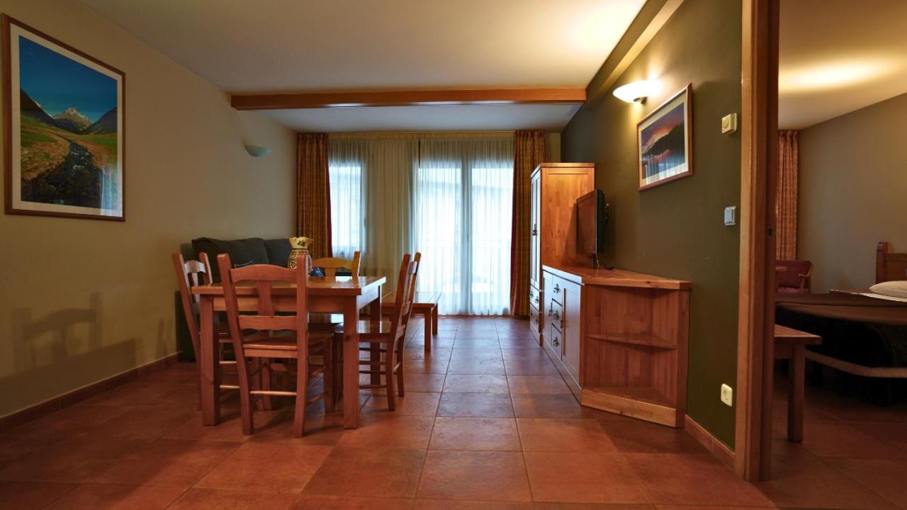 Apartaments Sant Moritz Arinsal Exterior photo