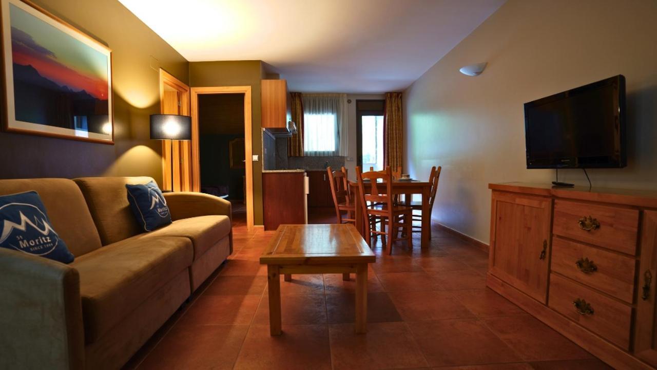 Apartaments Sant Moritz Arinsal Exterior photo