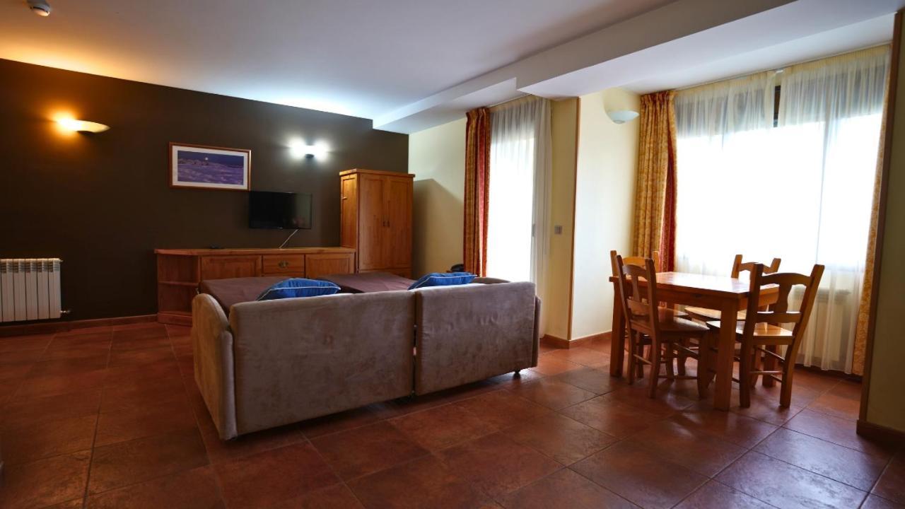 Apartaments Sant Moritz Arinsal Exterior photo