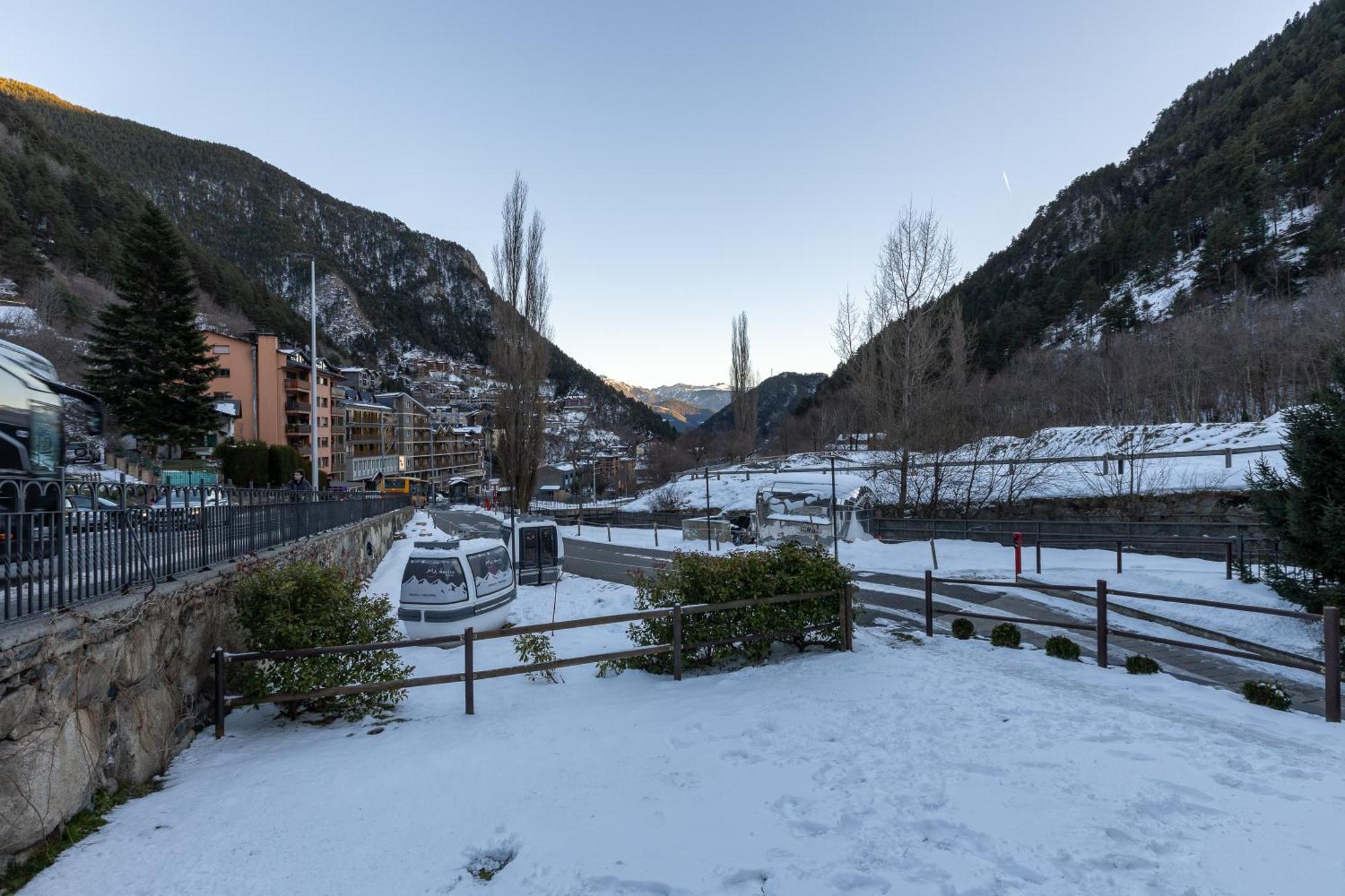 Apartaments Sant Moritz Arinsal Exterior photo