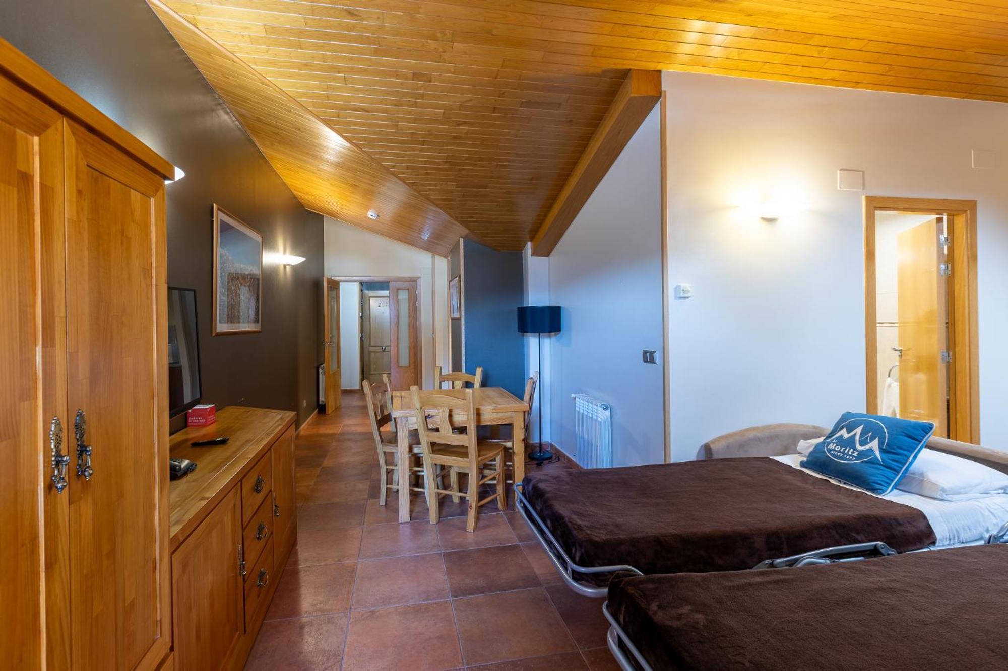 Apartaments Sant Moritz Arinsal Exterior photo