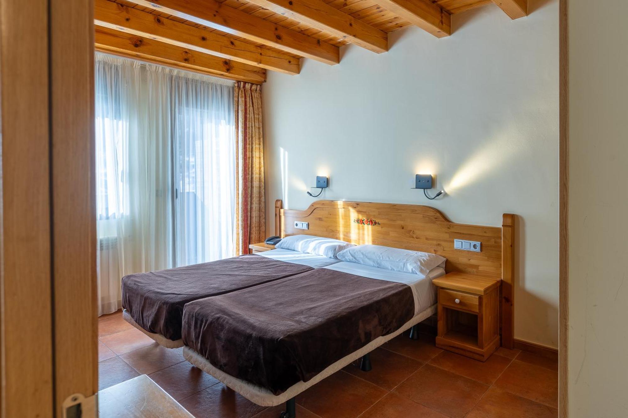 Apartaments Sant Moritz Arinsal Exterior photo