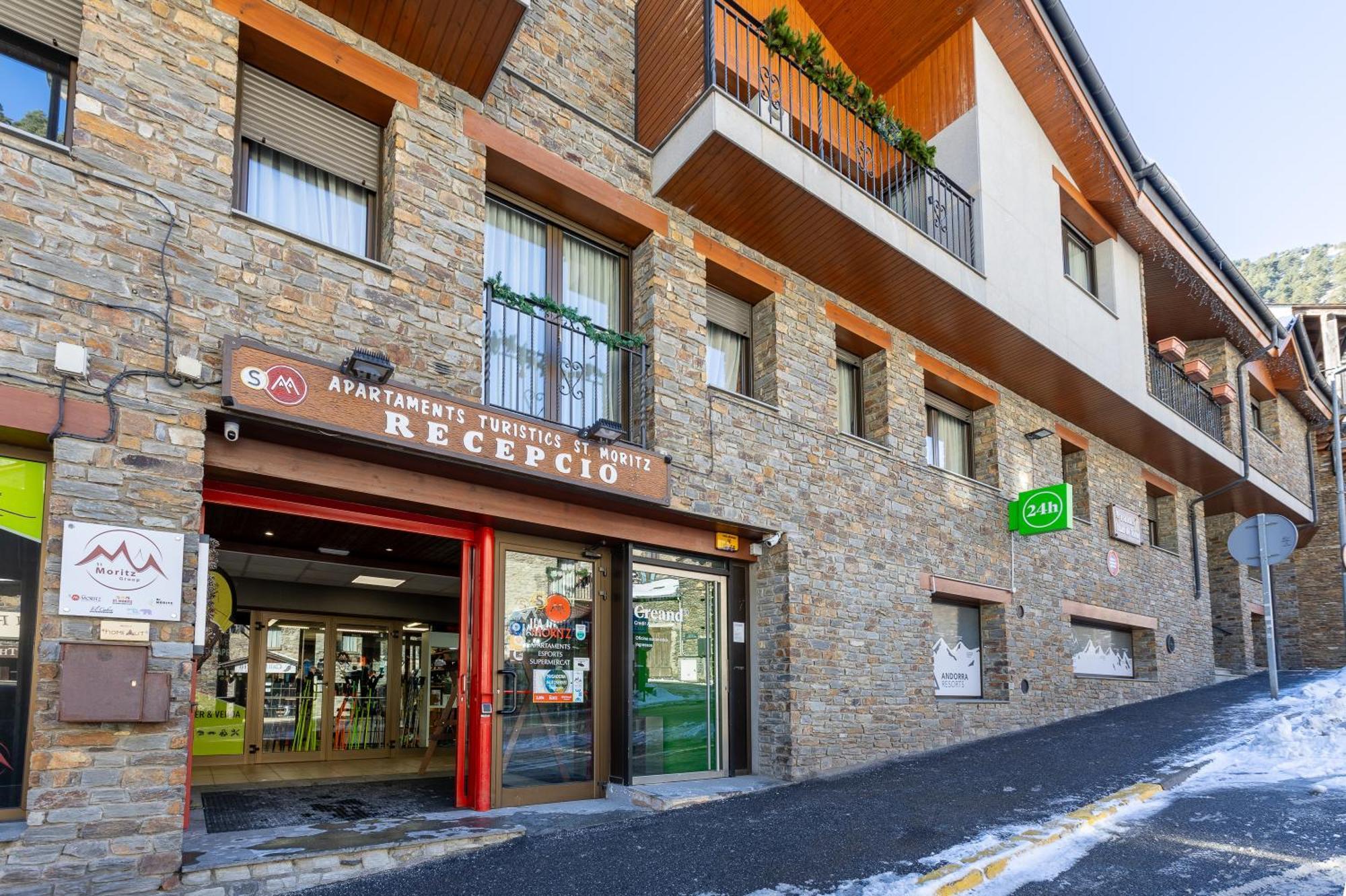 Apartaments Sant Moritz Arinsal Exterior photo
