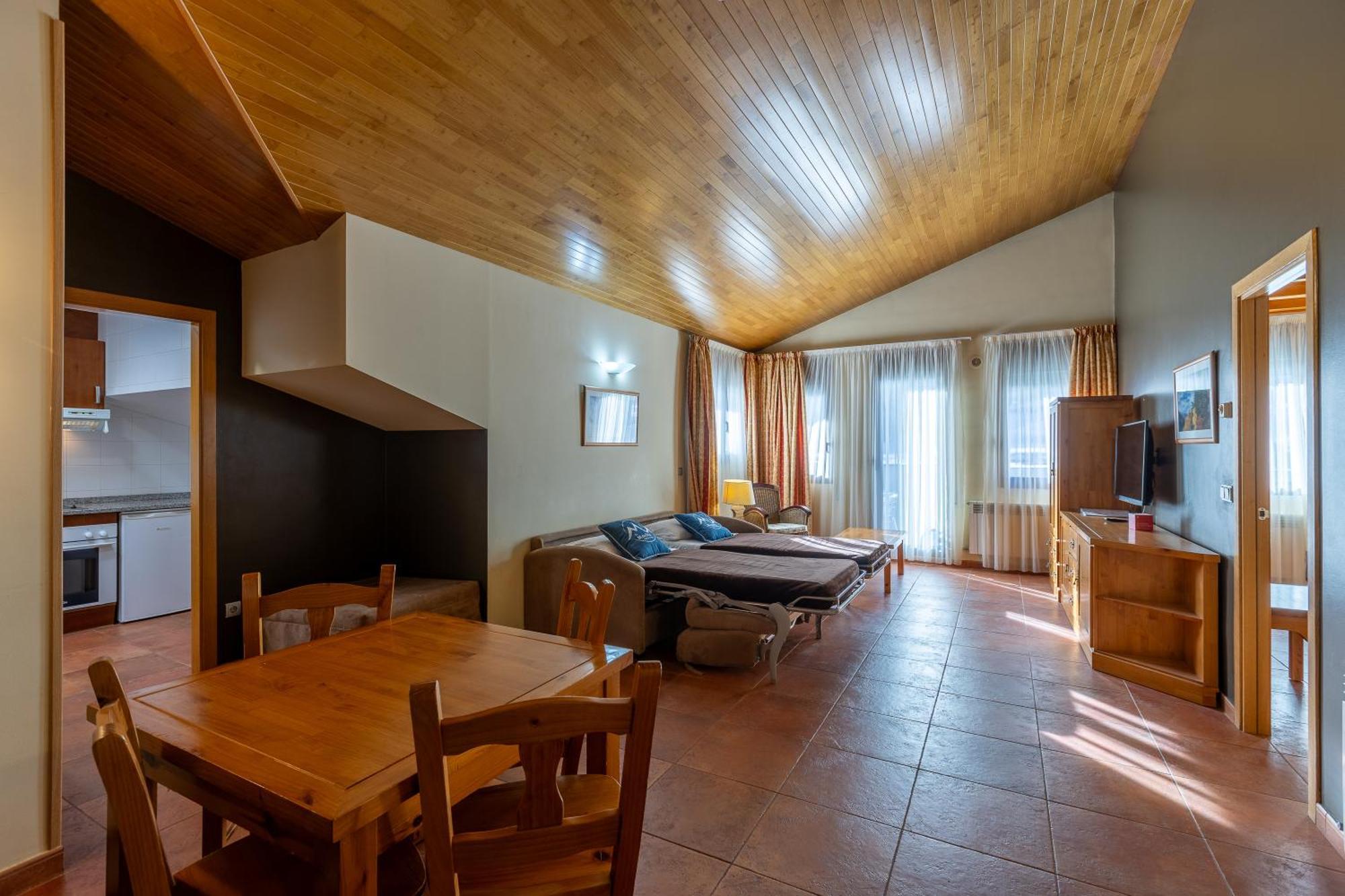 Apartaments Sant Moritz Arinsal Exterior photo