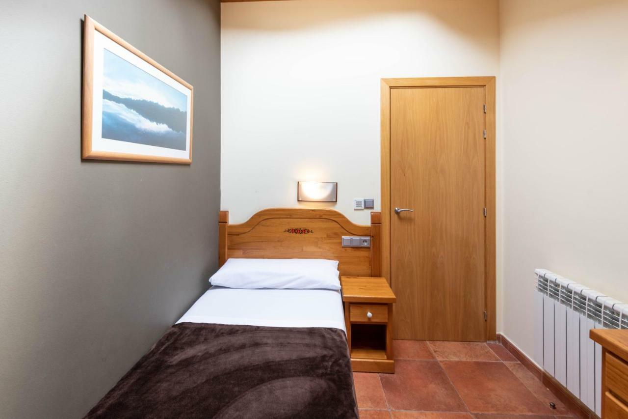 Apartaments Sant Moritz Arinsal Exterior photo